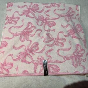 Betsey Johnson Pink Bow Bath Towel